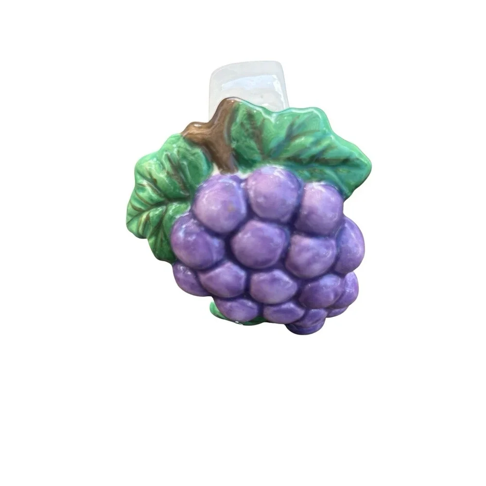 Grape Bunch Fruit Porcelain Napkin Holders Rings Set of 11 Flaw Maximalist
